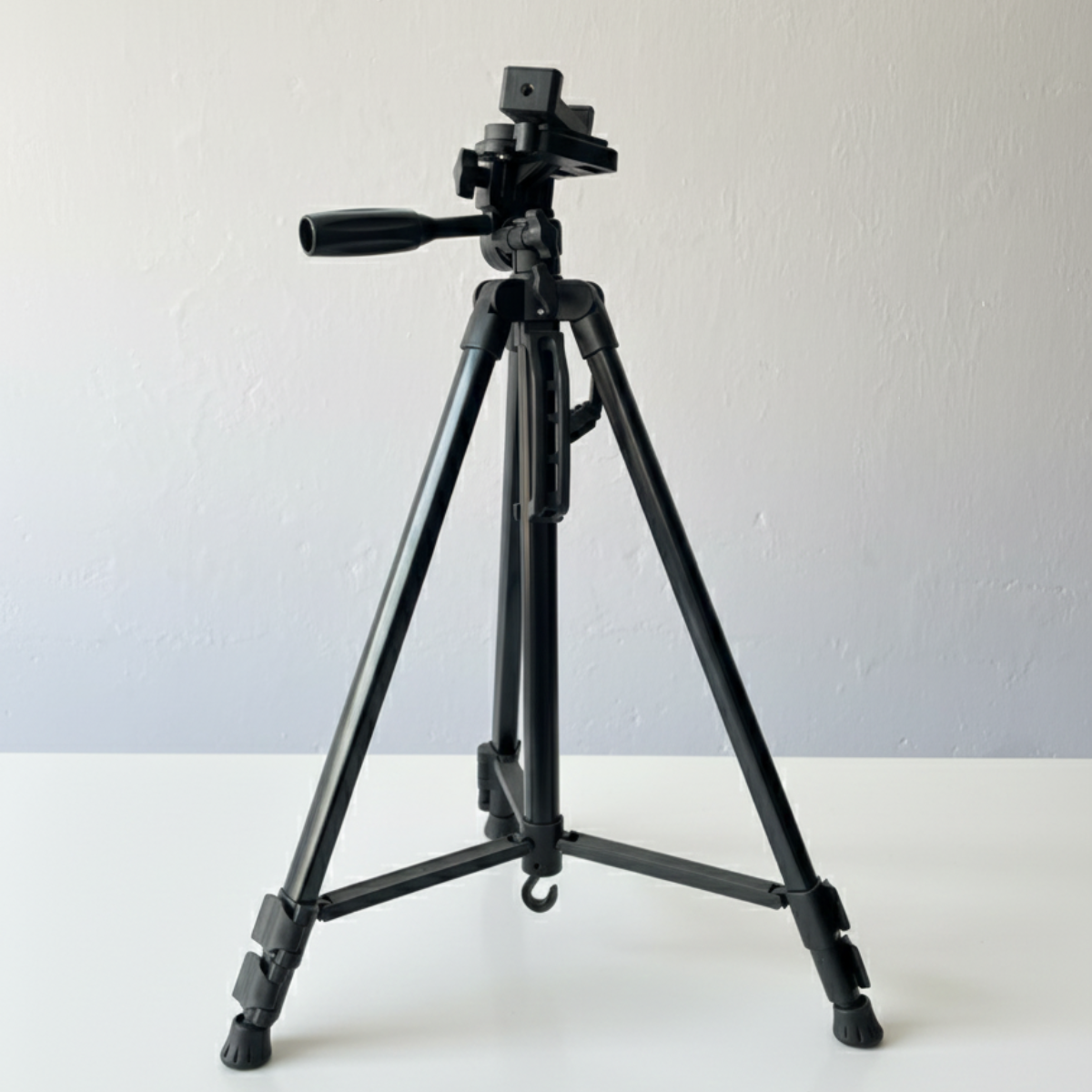 Untitled design (11) 3366 Aluminum Tripod Stand (55-Inch) – Adjustable Tripod with Mobile Holder - Image 1