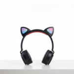 ZW-038 Cat Style Wireless Headphones – Cute & Fun Audio Experience